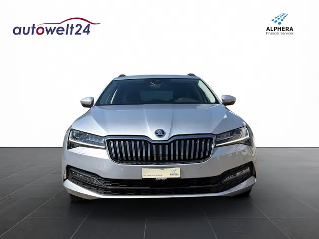 Škoda Superb Combi 2.0 TDi Ambition 4x4 DSG