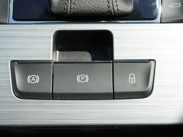 Škoda Superb Combi 2.0 TDi Ambition 4x4 DSG