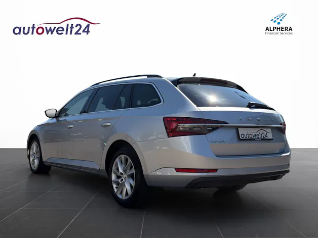Škoda Superb Combi 2.0 TDi Ambition 4x4 DSG
