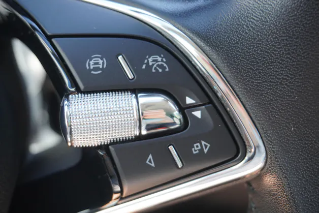 Škoda Superb Combi 2.0 TDi Ambition 4x4 DSG