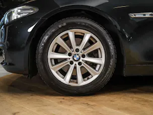 BMW 520d Touring xDrive Steptronic *CH Auto*El. Sitze*Sitzheizung*