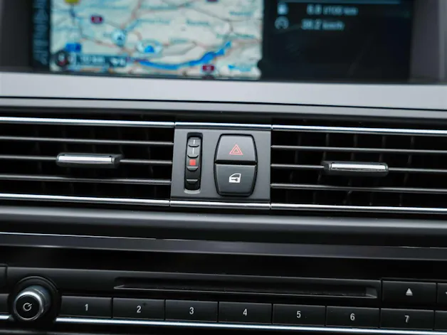 BMW 520d Touring xDrive Steptronic *CH Auto*El. Sitze*Sitzheizung*