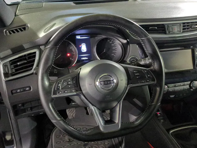 Nissan Qashqai 1.6 DIG-T tekna +