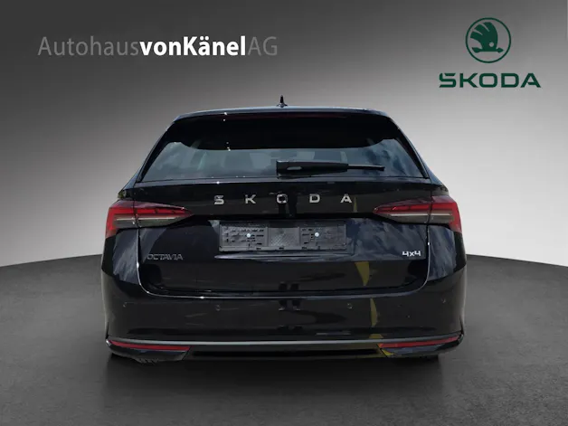 Škoda Octavia Combi 2.0 TSI DSG Selection 4x4