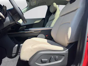 MAZDA CX-6e