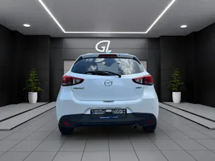 MAZDA 2 SKYACTIV-G 115 Revolution