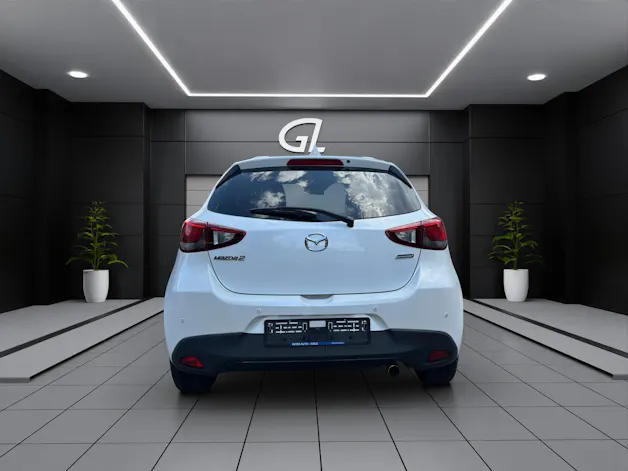 Mazda 2 SKYACTIV-G 115 Revolution