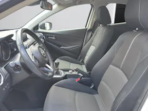 Mazda 2 SKYACTIV-G 115 Revolution