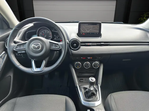 Mazda 2 SKYACTIV-G 115 Revolution