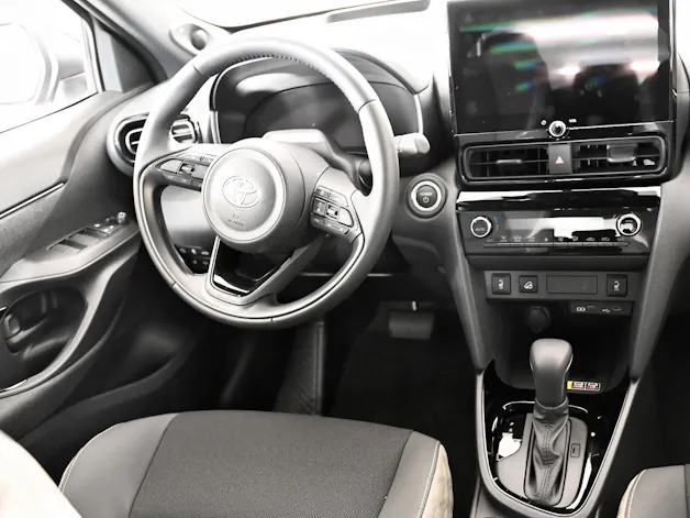 Toyota Yaris Cross 1.5 VVT-i HSD Premium AWD-i