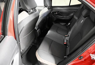https://vehicle.imgix.net/4433912/b463dea9-8025-4285-85be-cde4bf2f52e6.jpg