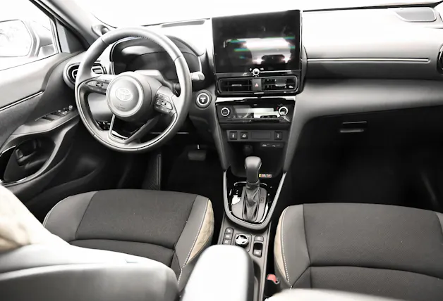 Toyota Yaris Cross 1.5 VVT-i HSD Premium AWD-i