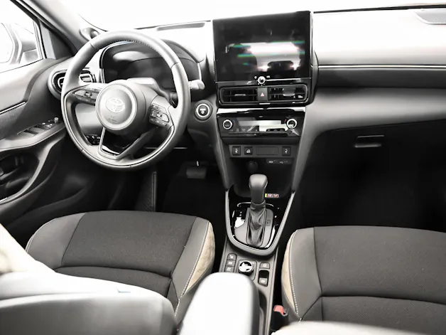 Toyota Yaris Cross 1.5 VVT-i HSD Premium AWD-i