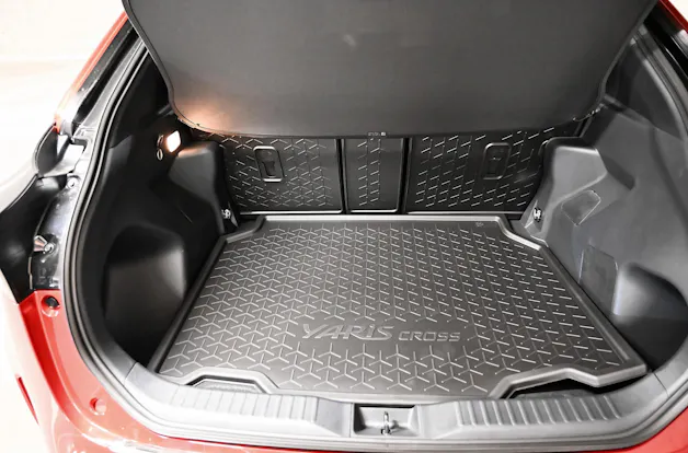 Toyota Yaris Cross 1.5 VVT-i HSD Premium AWD-i