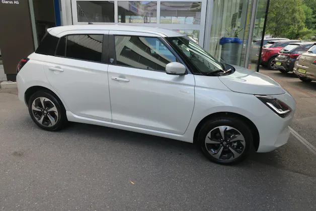 Suzuki Swift 1.2 Piz Sulai Top Hybrid 4x4