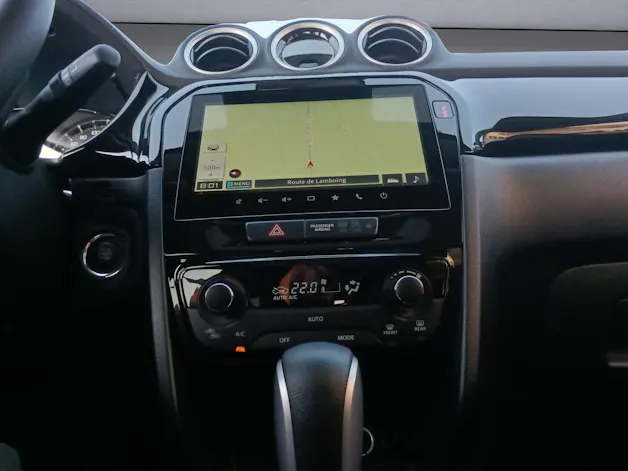 Suzuki Vitara 1.4 T Black Edition Top Hybrid 4x4