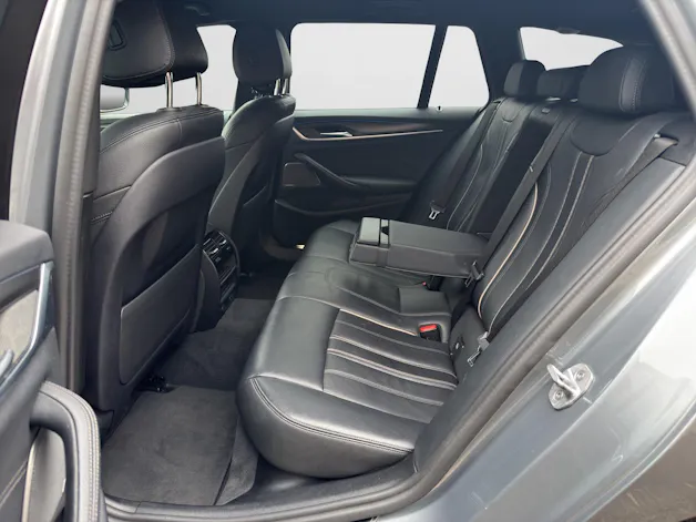 BMW 530e xDrive M-Sport Steptronic