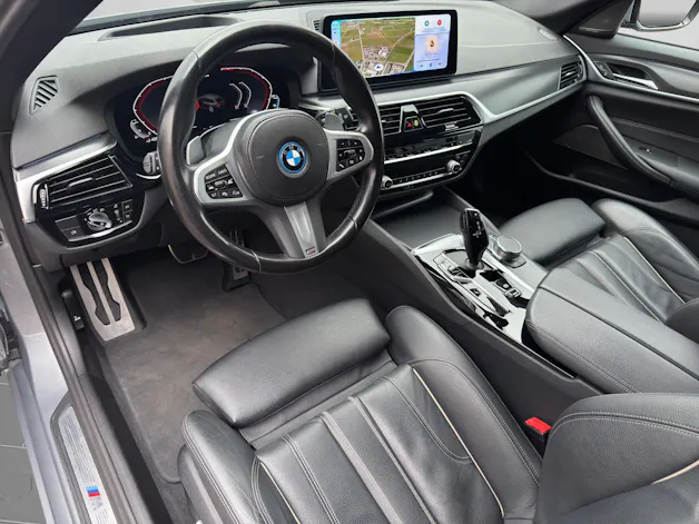 BMW 530e xDrive M-Sport Steptronic