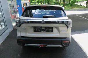 Suzuki S-Cross 1.4 T Black Edition Top Hybrid 4x4