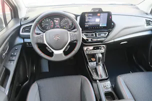Suzuki S-Cross 1.4 T Black Edition Top Hybrid 4x4