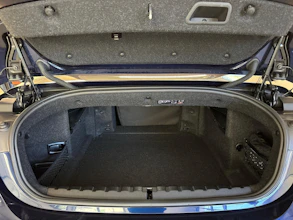 https://vehicle.imgix.net/4433962/38935cbf-8359-41f4-b6c5-7b681f98bf68.jpg
