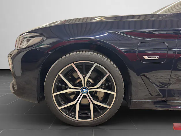 BMW 530e xDrive M-Sport Steptronic