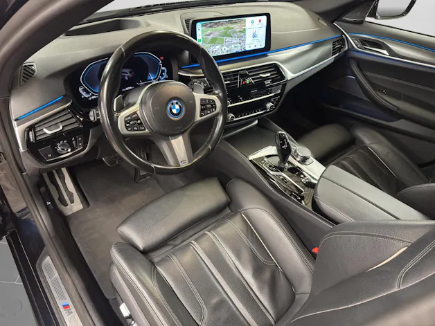 BMW 530e xDrive M-Sport Steptronic