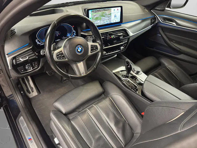 BMW 530e xDrive M-Sport Steptronic