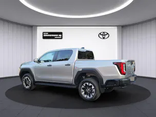 Toyota Hilux Double Cab.-Pick-up 2.8 style