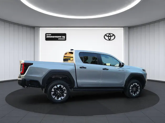 Toyota Hilux Double Cab.-Pick-up 2.8 style