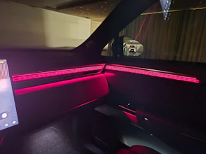 https://vehicle.imgix.net/4434011/fa8b322d-5f57-453e-93e0-b9677bc1d674.jpg