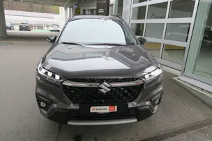 Suzuki S-Cross 1.4 T Black Edition Top Hybrid 4x4