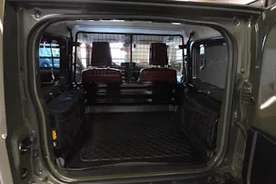 Suzuki Jimny Country 1.5 Compact+