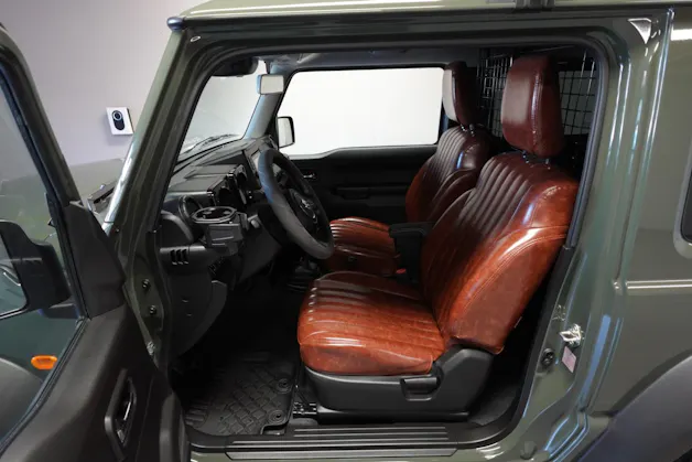 Suzuki Jimny Country 1.5 Compact+