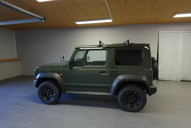 Suzuki Jimny Country 1.5 Compact+