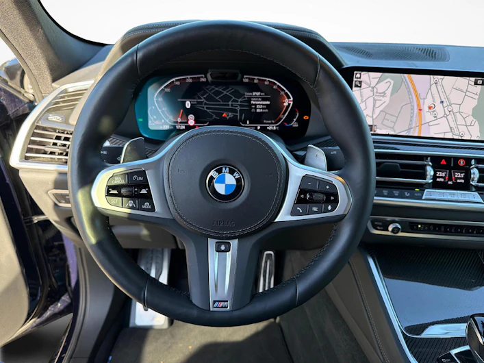 image du véhicule BMW X6