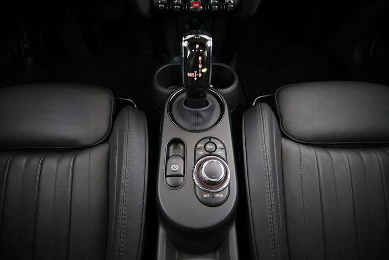 image du véhicule MINI MINI