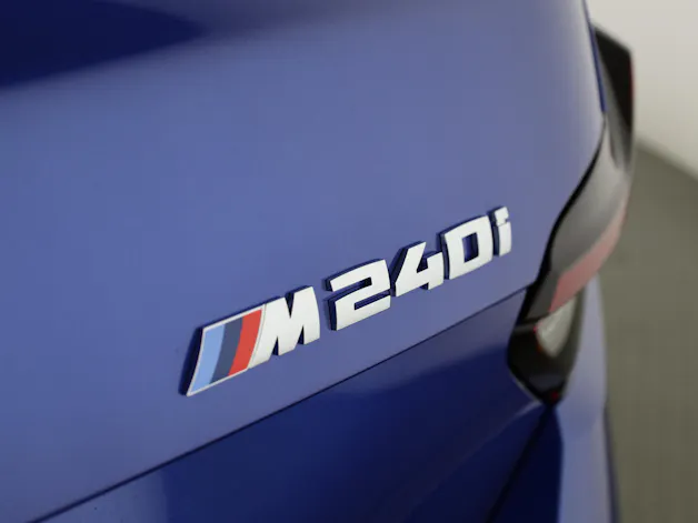 BMW M240i xDrive Coupé