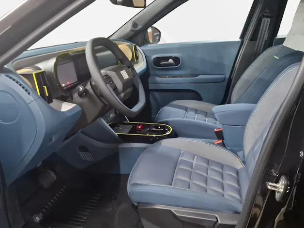 Fiat Grande Panda 1.2 Hybrid La Prima