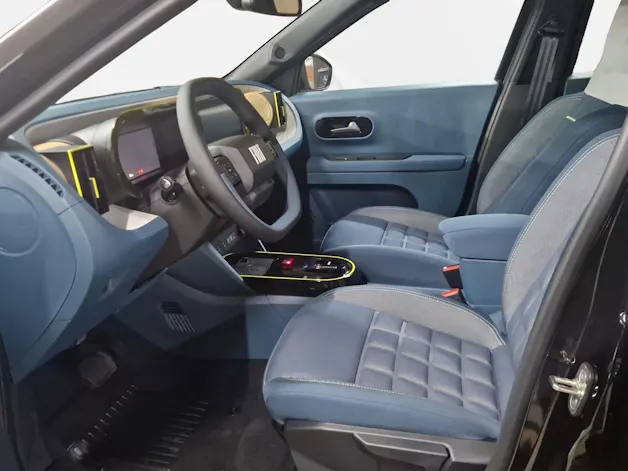 Fiat Grande Panda 1.2 Hybrid La Prima