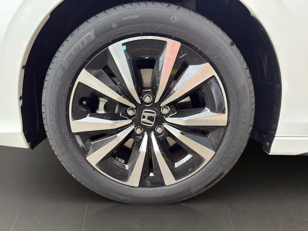 Honda Civic 2.0 i-MMD Elegance