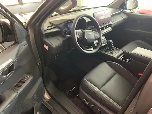 Toyota Hilux Double Cab.-Pick-up 2.8 D-4D MHEV 204 Style