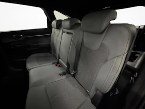 https://vehicle.imgix.net/4434207/7e5e78cb-1f6a-417a-a9fe-f9c0e19eda97.jpg
