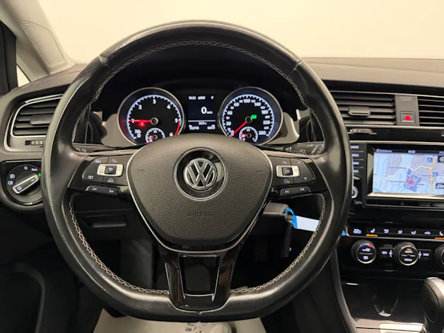 VW Golf VII Variant 2.0 TDI Cup DSG