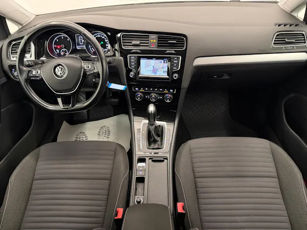 VW Golf VII Variant 2.0 TDI Cup DSG