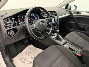 VW Golf VII Variant 2.0 TDI Cup DSG