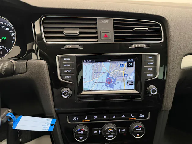VW Golf VII Variant 2.0 TDI Cup DSG