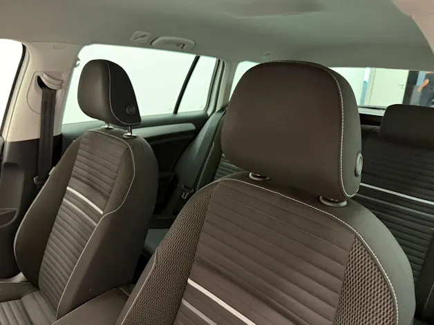 VW Golf VII Variant 2.0 TDI Cup DSG