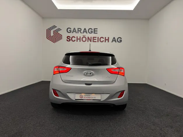 Hyundai i30 1.6 GDi Amplia