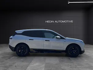 BMW iX M60
